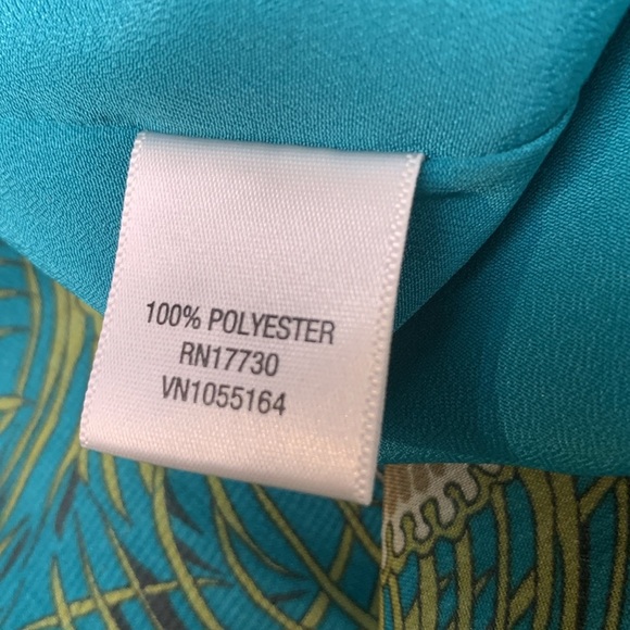 Liberty of London fully lined top with rich  Peacock feathers - Picture 6 of 11